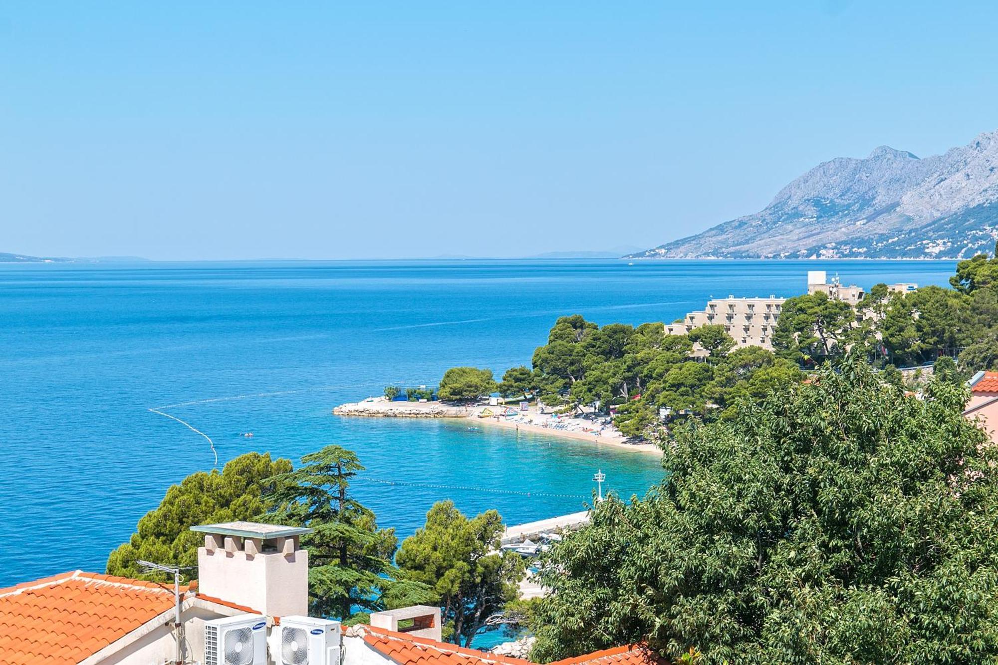 Apartments And Rooms By The Sea Brela, Makarska - 2752 Luaran gambar