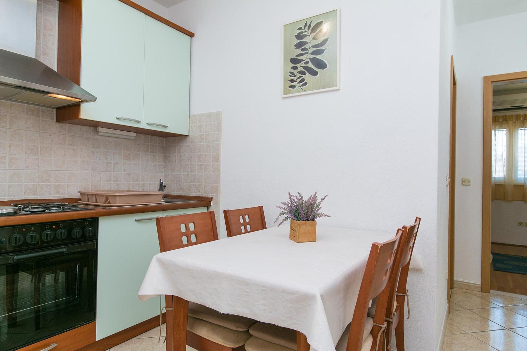 Apartments And Rooms By The Sea Brela, Makarska - 2752 Luaran gambar