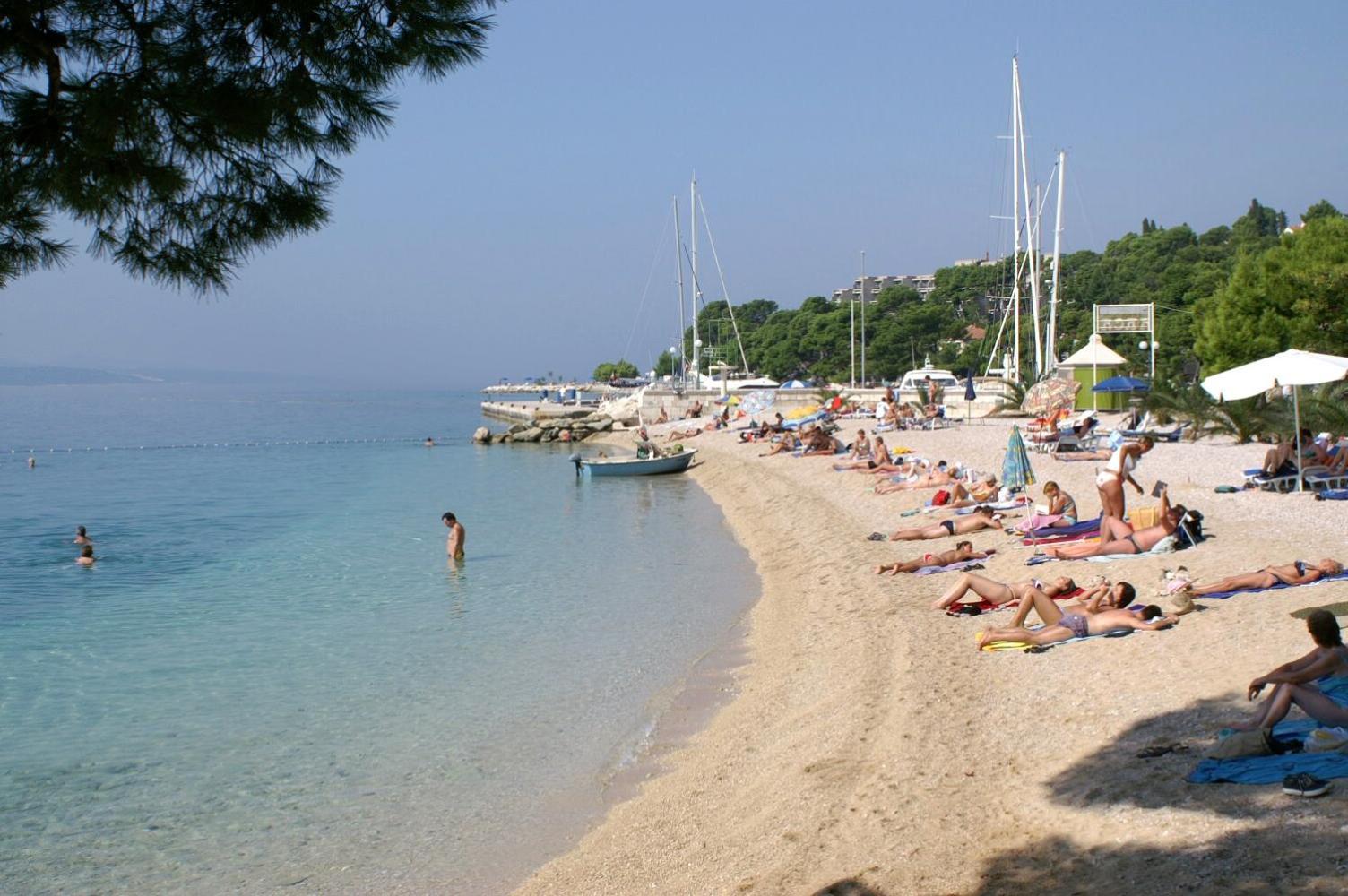Apartments And Rooms By The Sea Brela, Makarska - 2752 Luaran gambar